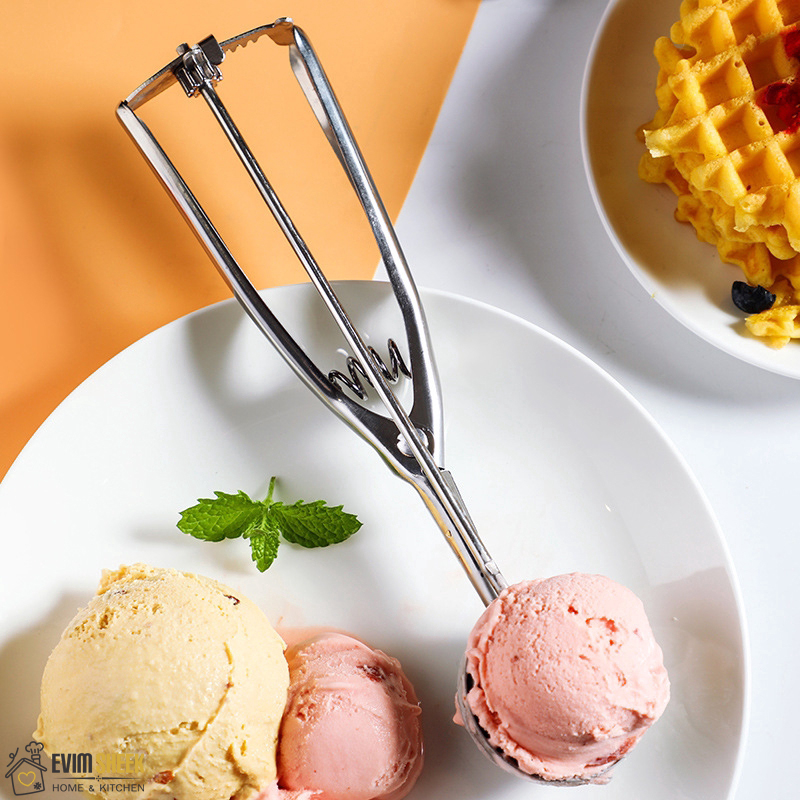 اسکوپ بستنی