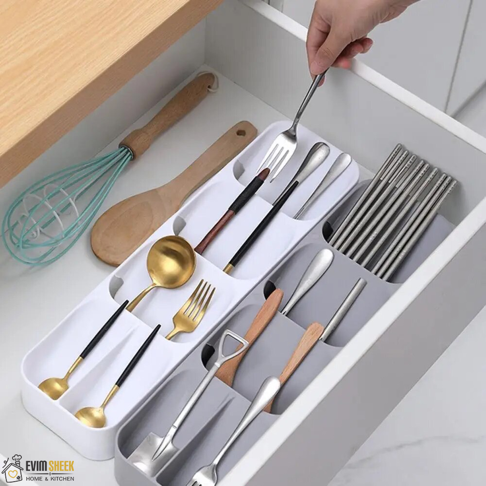 جا قاشقی داخل کشوی کابینت