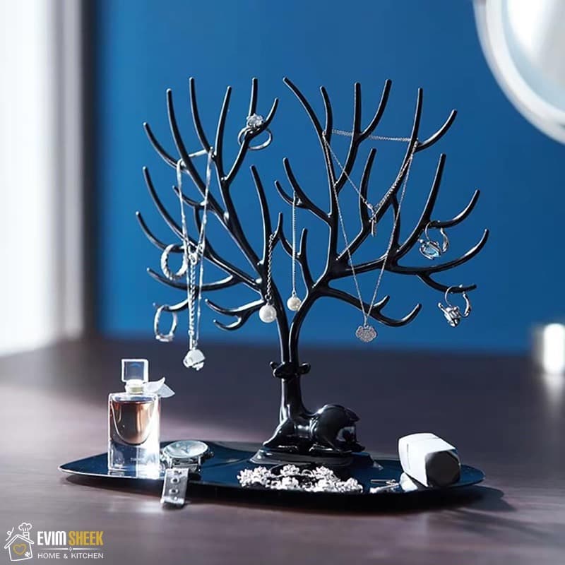 آویز جواهرات طرح گوزن