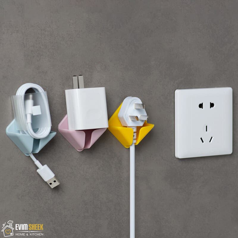 گیره نگهدارنده دوشاخه برق