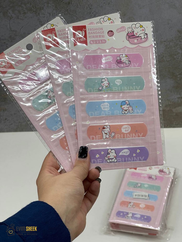 چسب زخم فانتزی