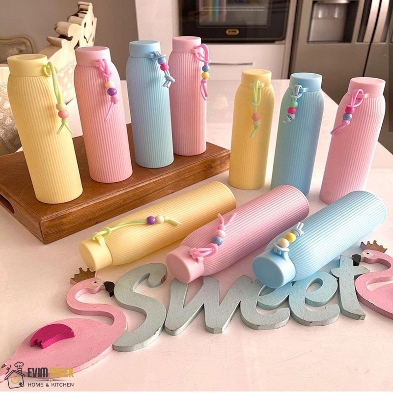 قمقمه داخل شیشه