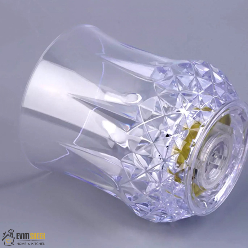 لیوان جادویی چراغ دار