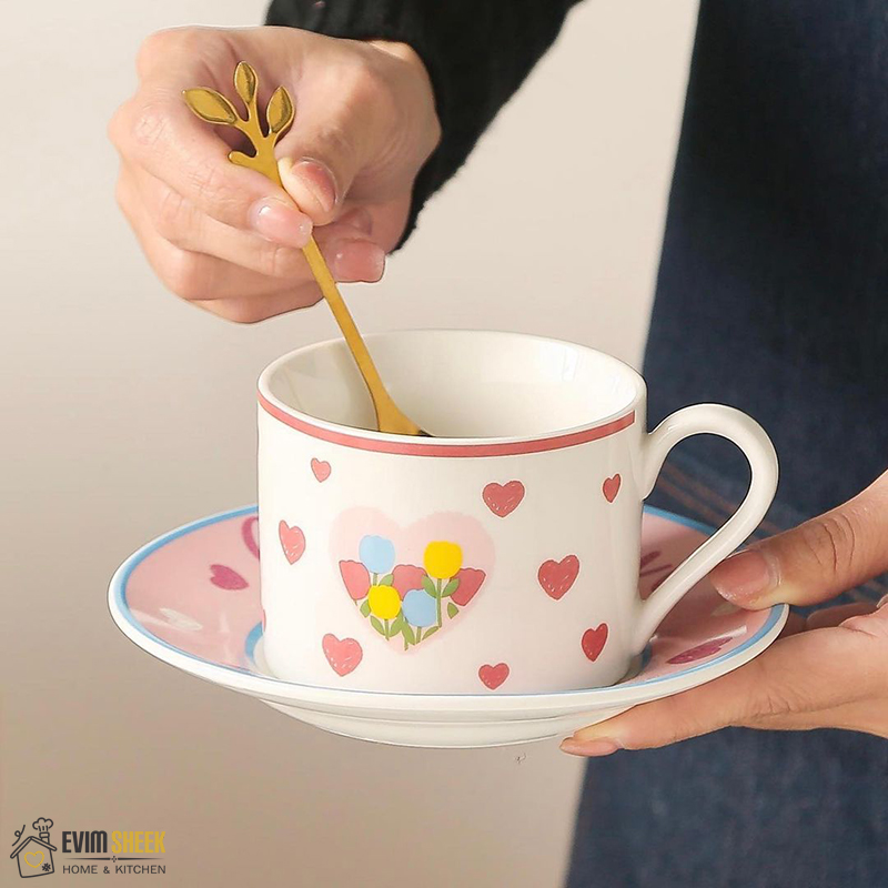 فنجان نعلبکی قاشق دار