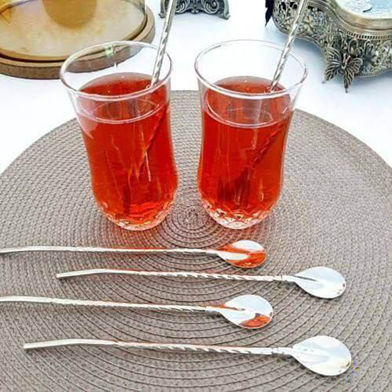 قاشق مارپیچ نی دار