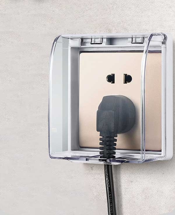 محافظ پریز برق