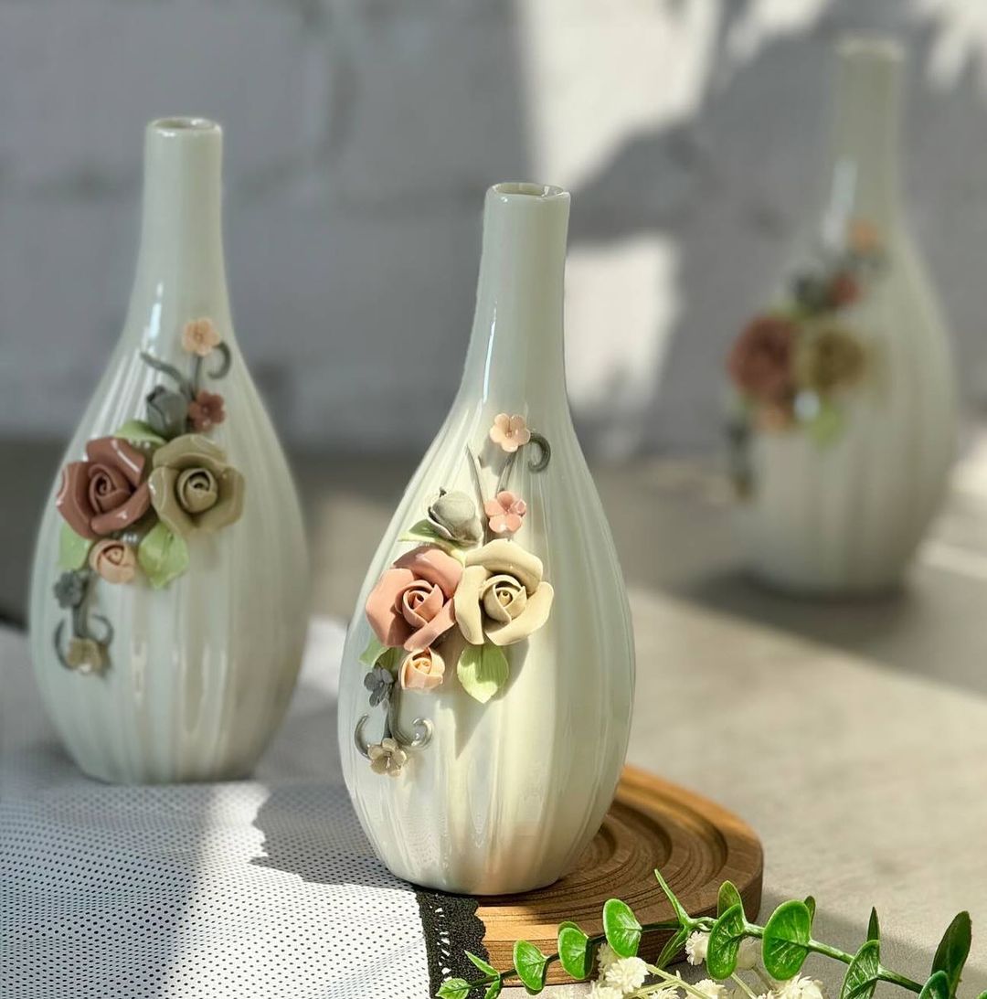 گلدان طرح گل برجسته