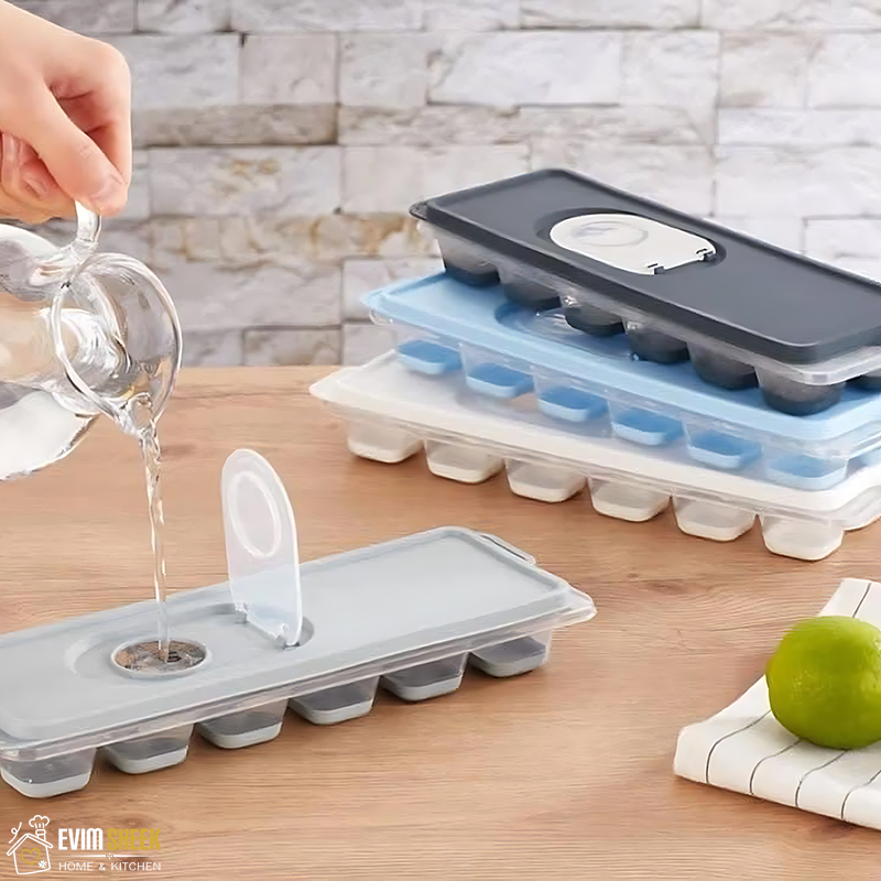 قالب یخ سیلیکونی درب دار مدل هوبی لایف