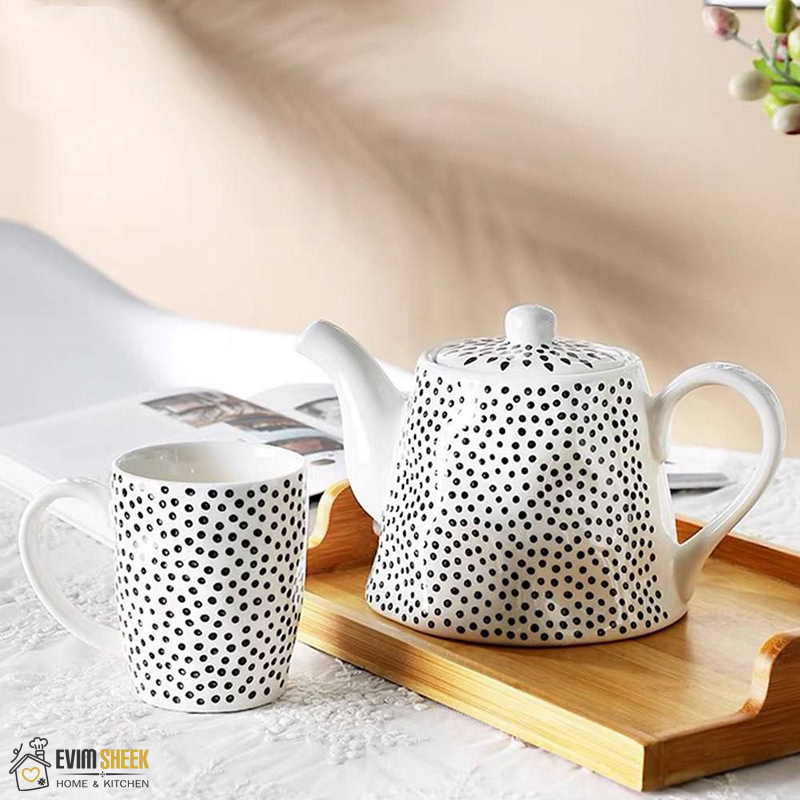 ست قوری و لیوان مدل خالخالی