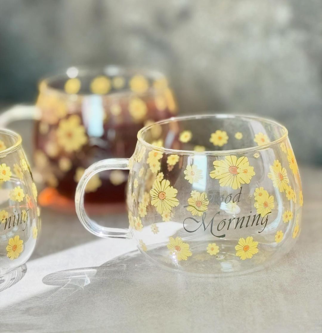 لیوان پیرکس مدل بابونه