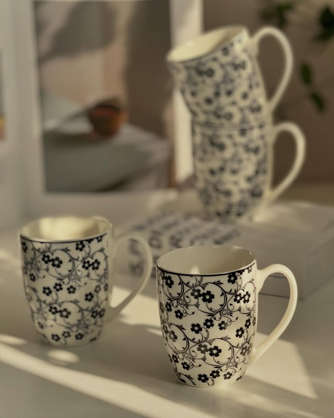 ماگ سرامیکی گل آبی دنی هوم