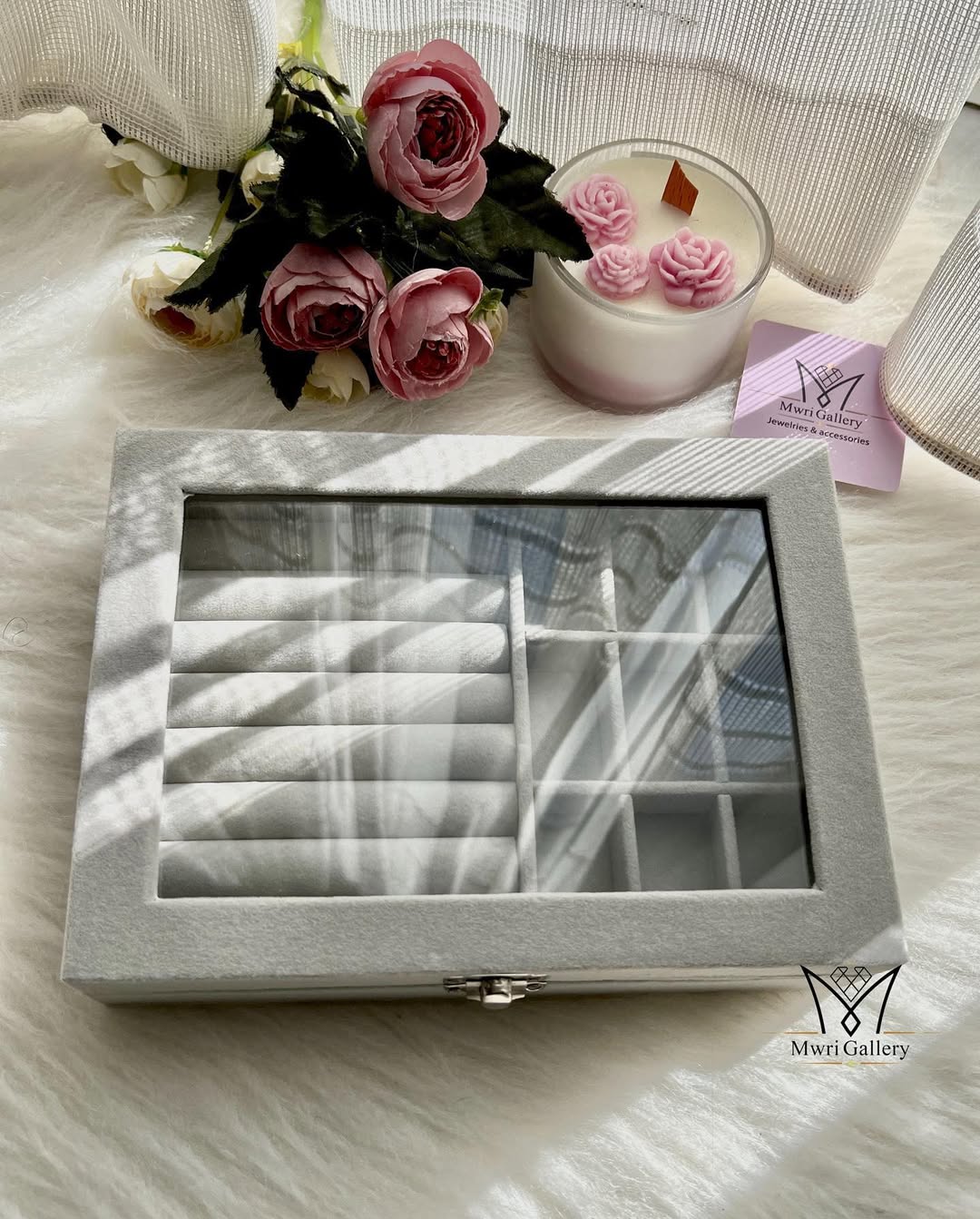 جعبه جواهر مخملی درب شیشه ای