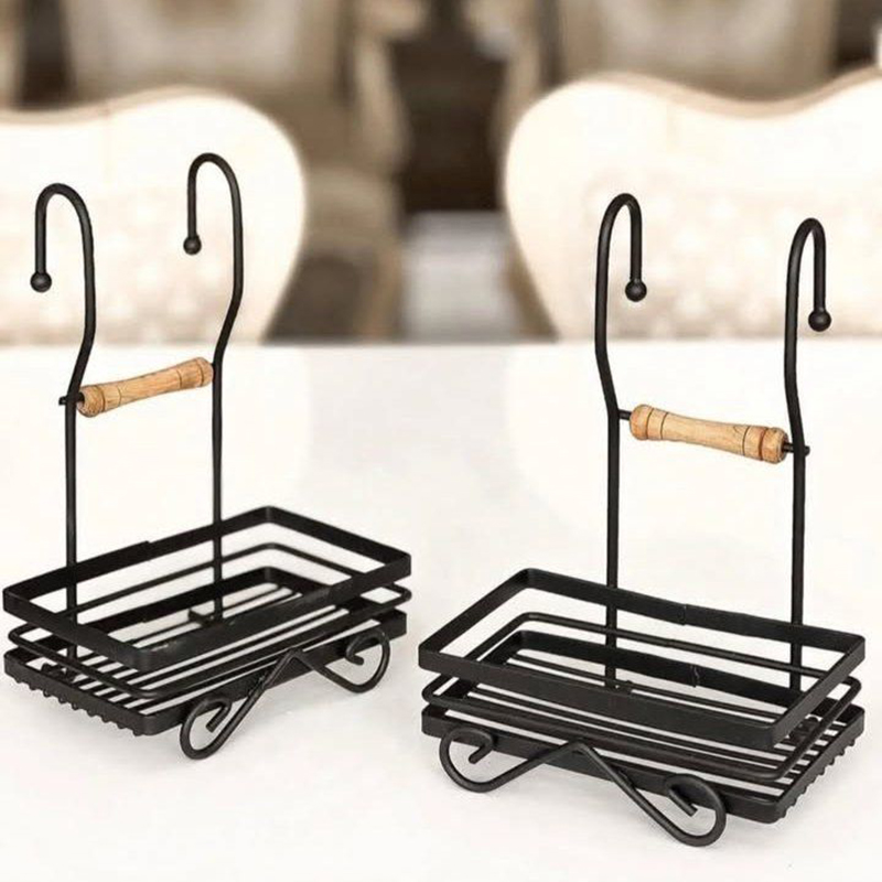 جا اسکاجی آویزدار