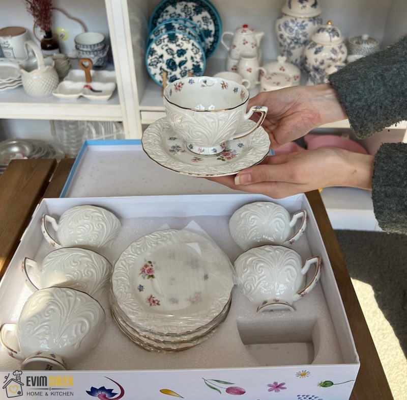 سرویس فنجان جعبه آبی