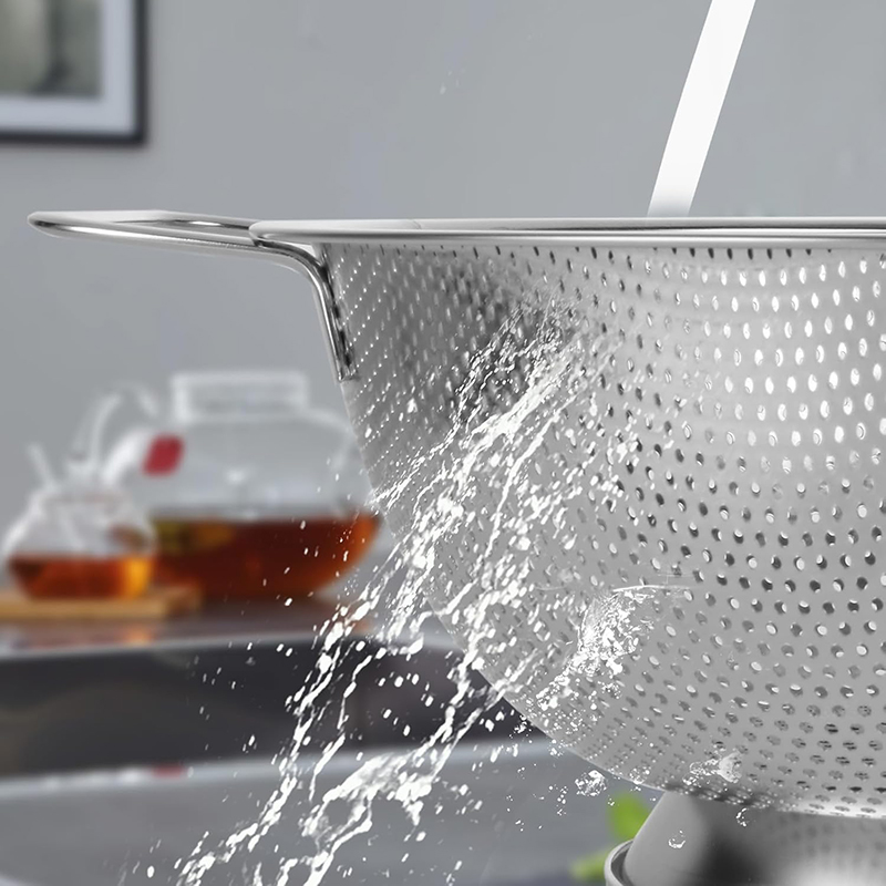 آبکش پانچ گرد مدل پایه دار