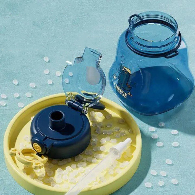 قمقمه نی دار