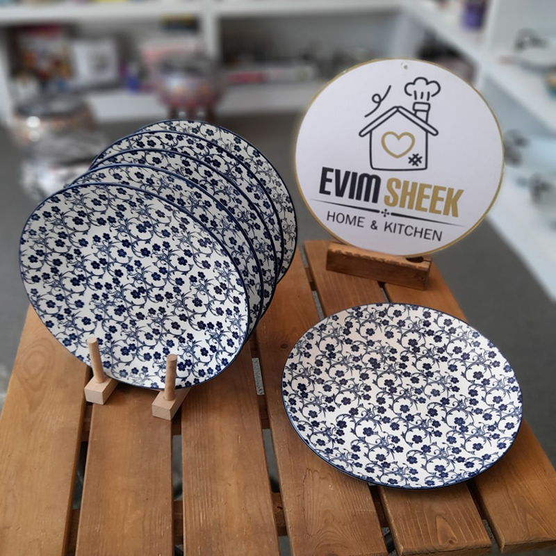 پلوخوری گل آبی