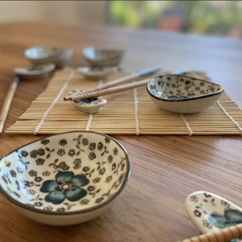 پیاله منحنی مدل شکوفه