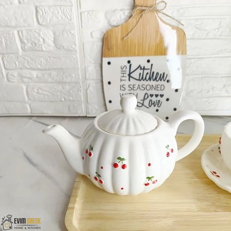 قوری طرح آلبالو