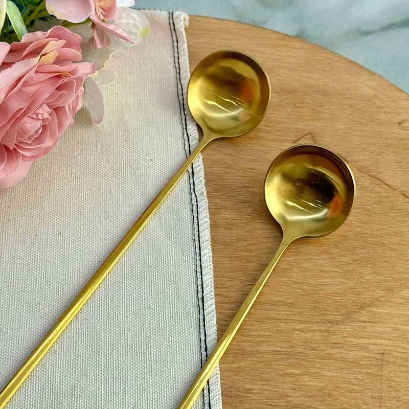 قاشق بلند پارچ طلایی