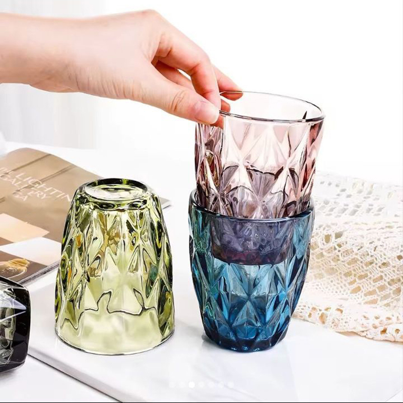 لیوان دیاموند