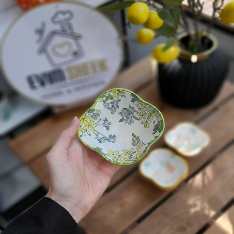 پیاله مدل چهار پر