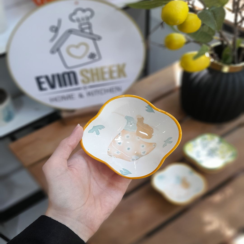 پیاله مدل چهار پر