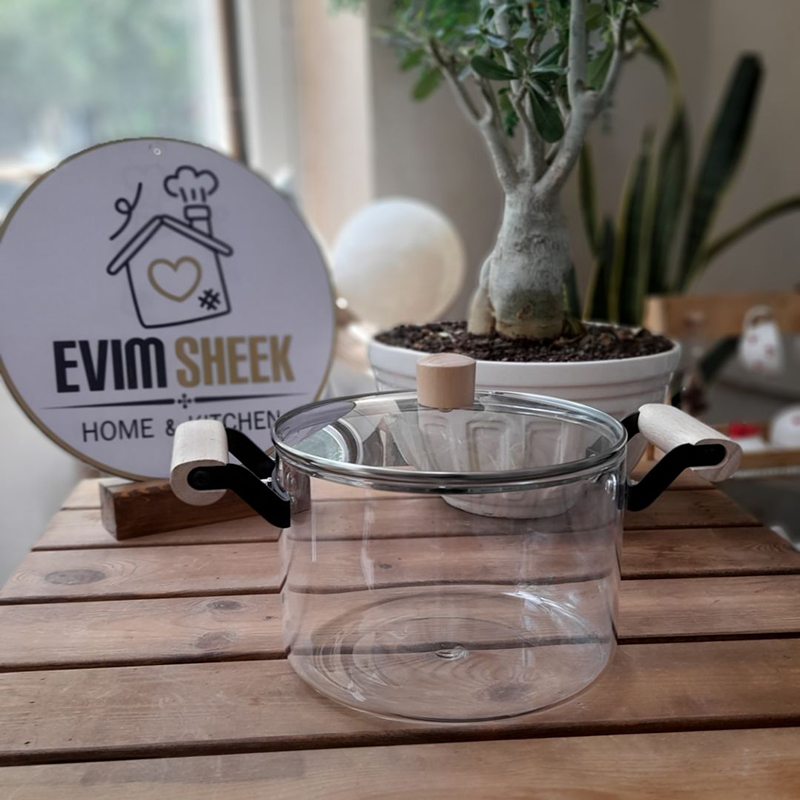 قابلمه پیرکس دسته چوبی