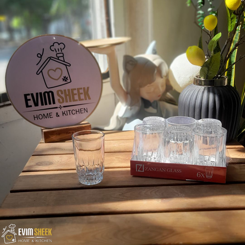 لیوان مدل نیزه ای