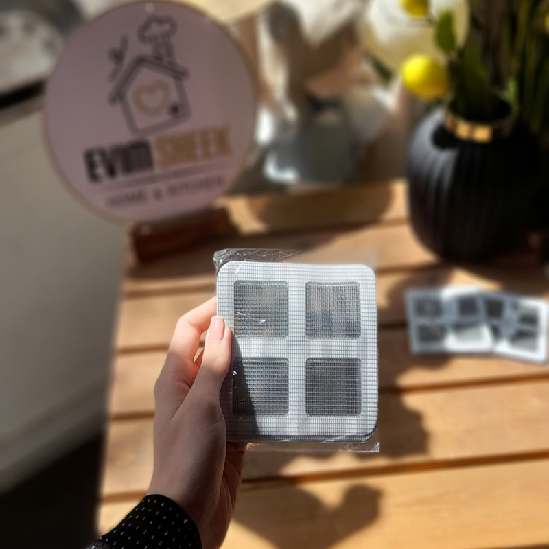 توری چسبی چاه