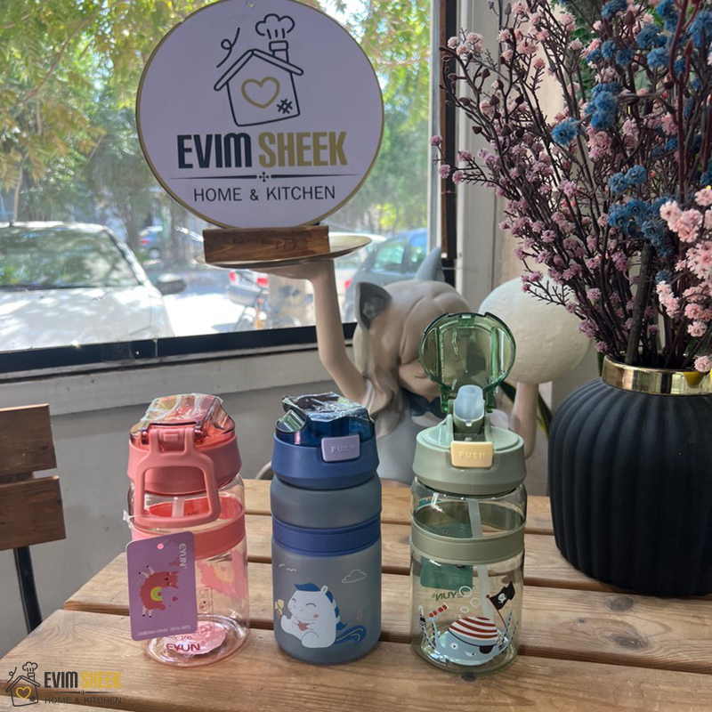 قمقمه نی دار کارتونی