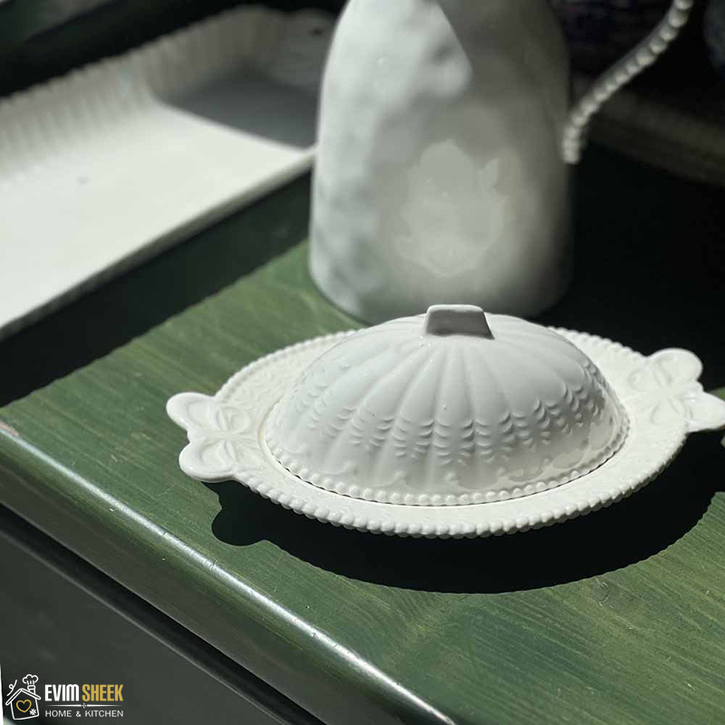 کره‌خوری سرامیکی با طراحی برجسته